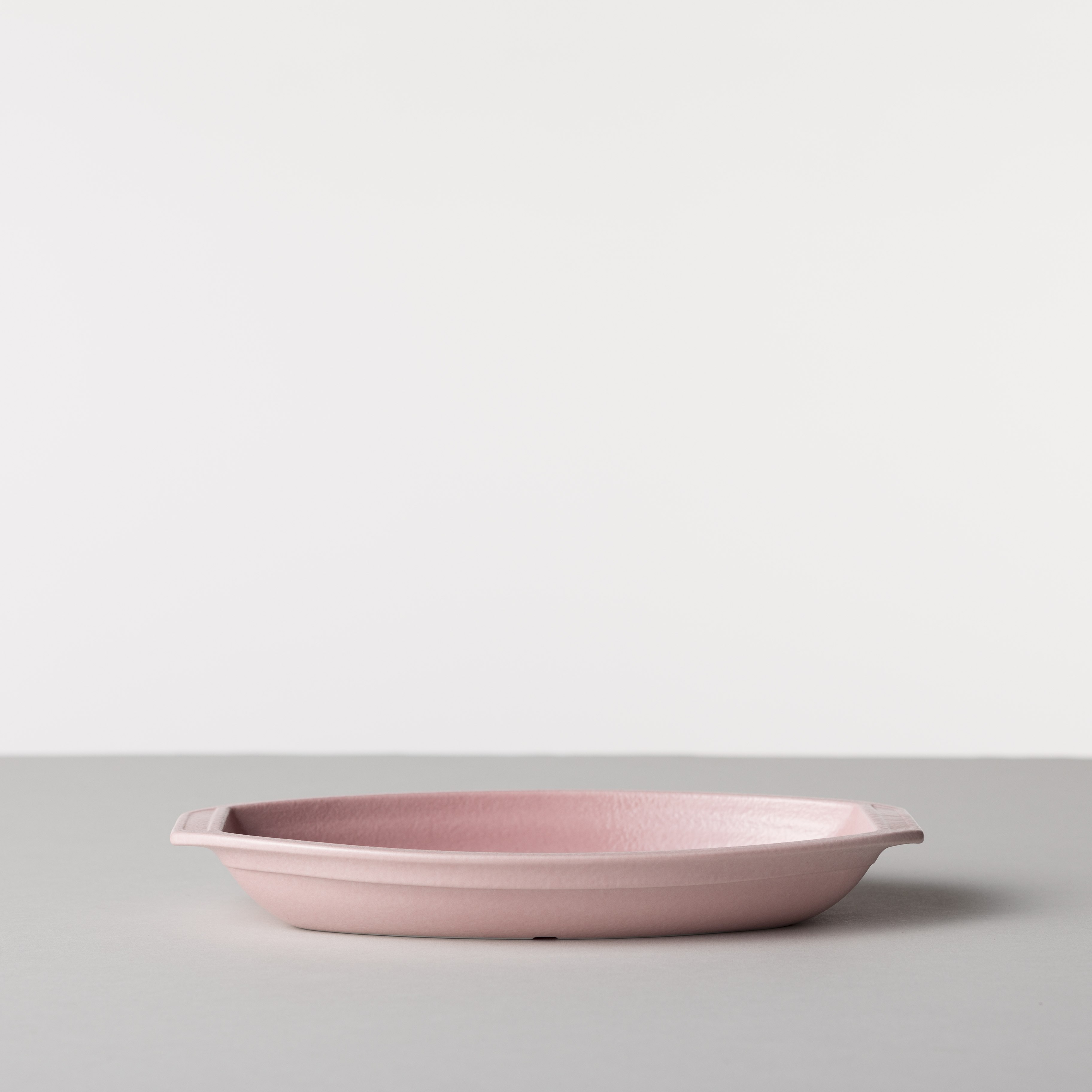 トイグラタン L | 有限会社マルヒロ | 波佐見焼の陶磁器ブランド